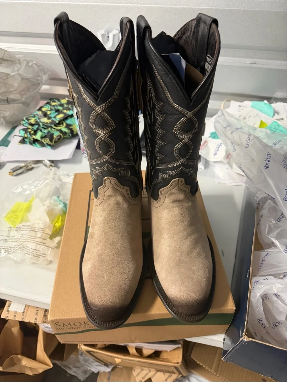 ROCKEM boots GAMOZA beige men 8/women 10 5221 new in box Luke Suede round toe co